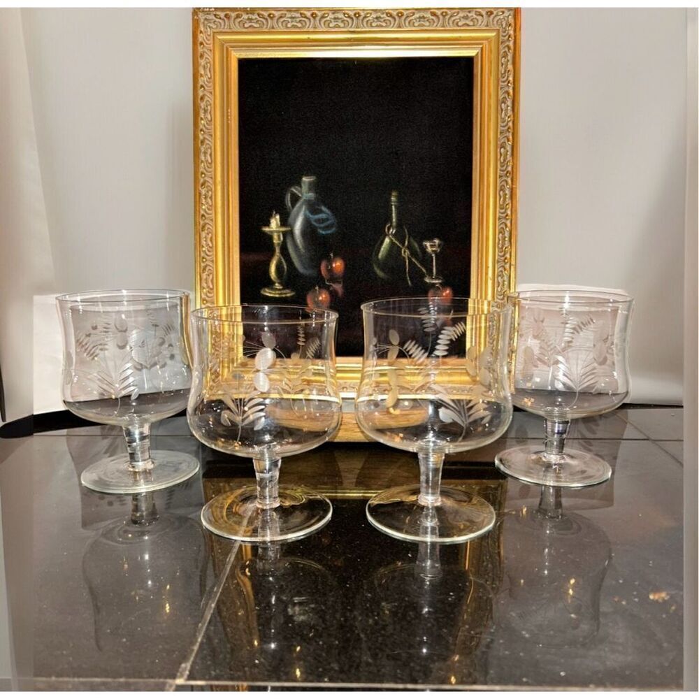 Set of 4 Etched Footed Cocktail Juice Glasses Vintage